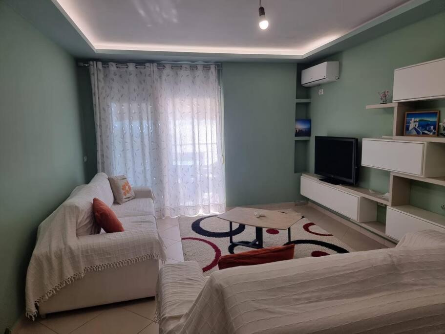 Two Suns Apartament Sarandë Exteriör bild