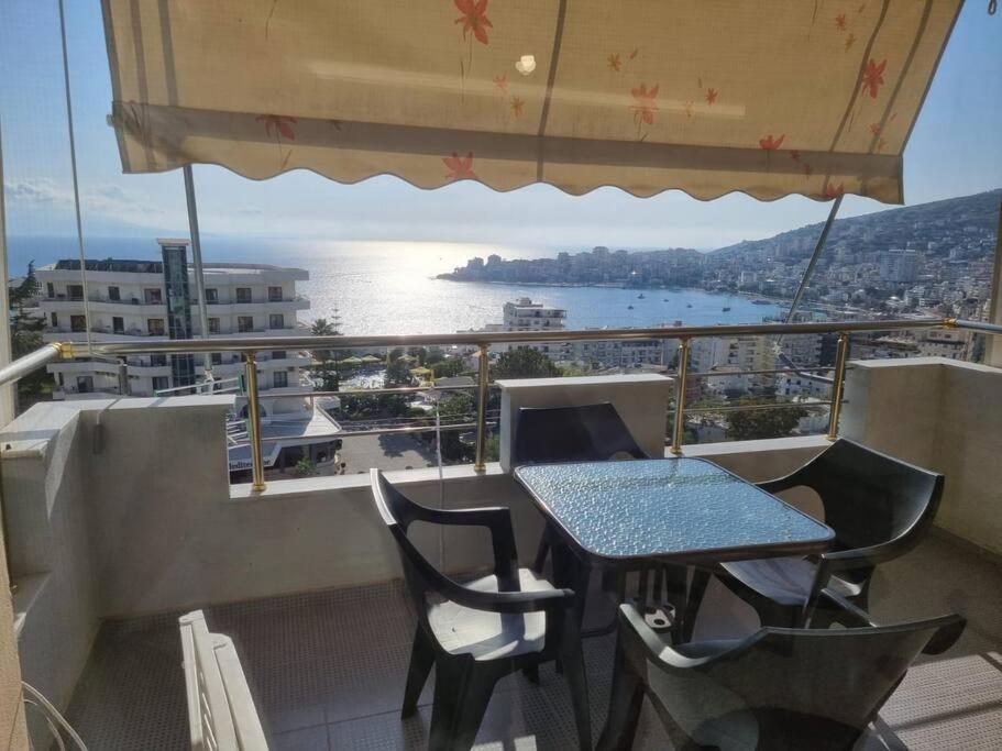 Two Suns Apartament Sarandë Exteriör bild